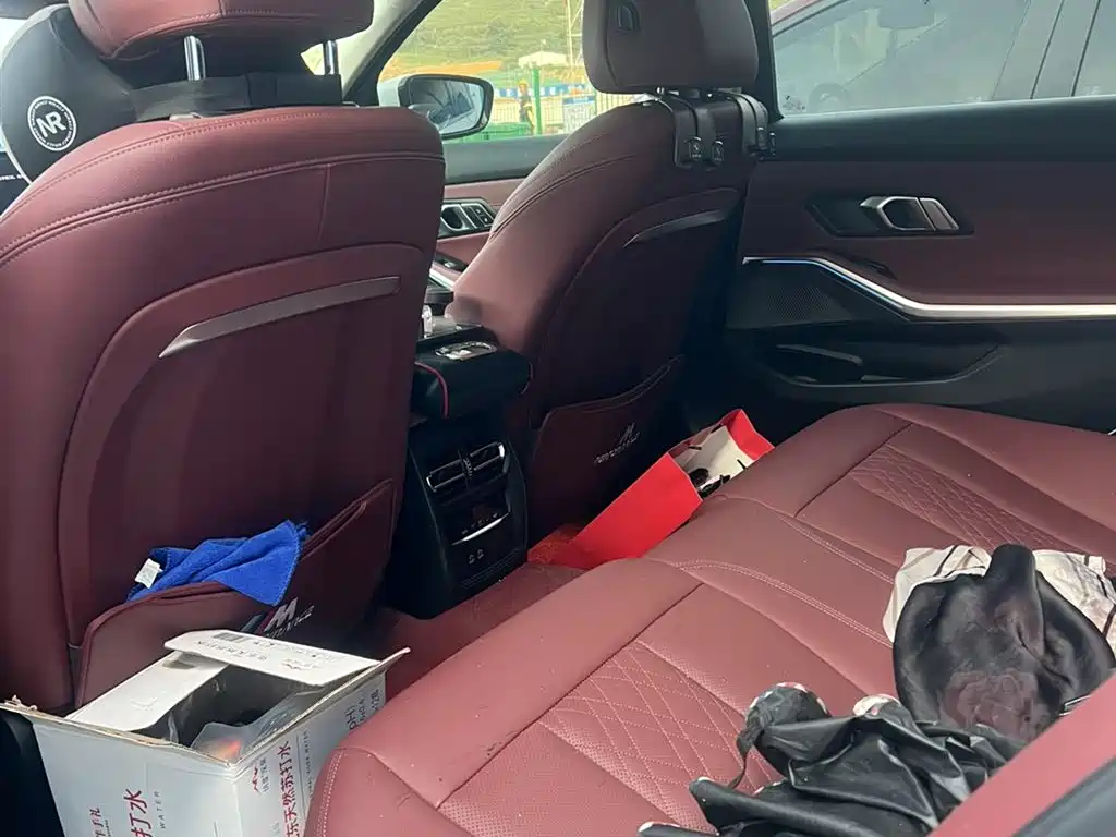 BMW i3 2025 eDrive 35 L