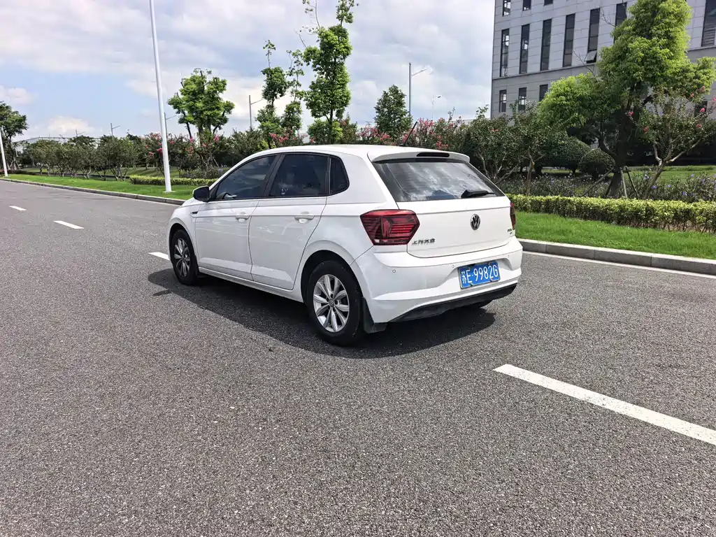 Volkswagen Polo — миниатюра 14
