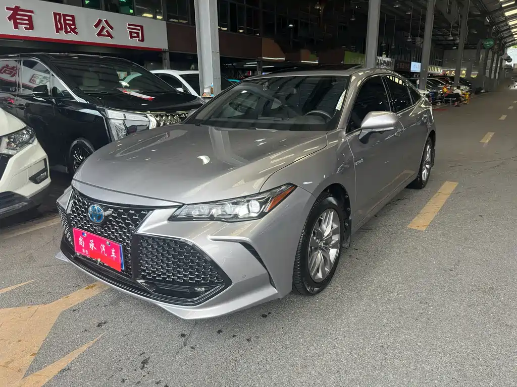 Toyota Avalon 2021