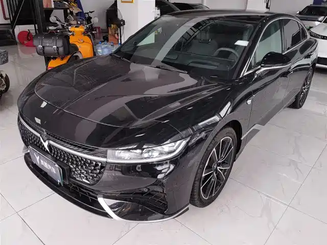 LANTU AUTOMOBILE LANTU CHASING LIGHT 2023