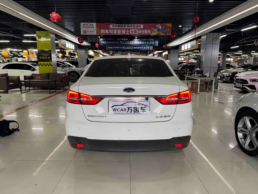 Ford Escort 2019 1.5L AT VI