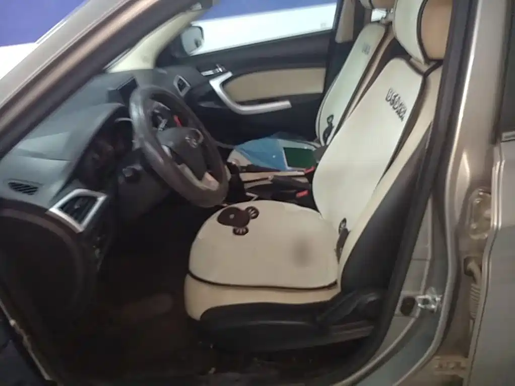 Changan V7 — миниатюра 15