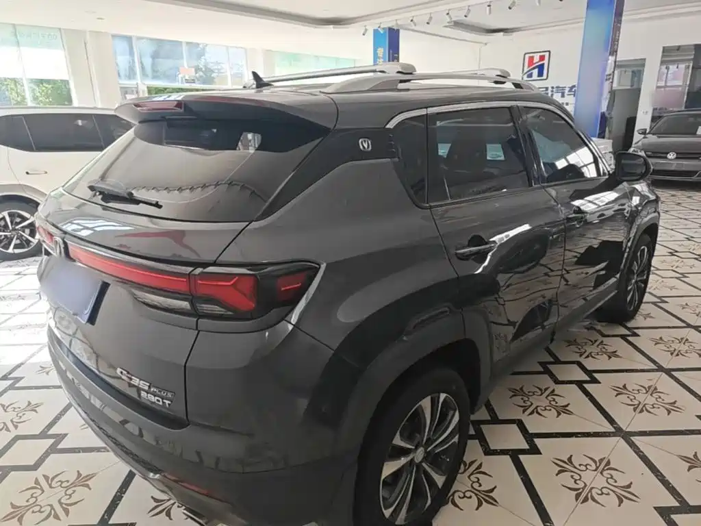 Changan CS35PLUS — миниатюра 7