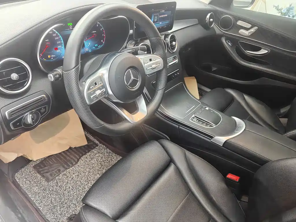 Mercedes-Benz C-Class — миниатюра 10