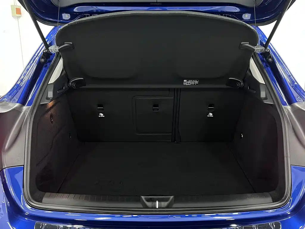 Mercedes-Benz GLA — миниатюра 13