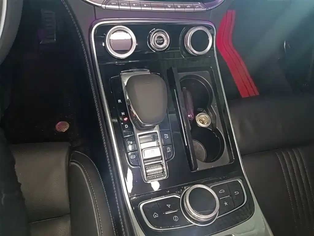 Hongqi Hongqi H9 — миниатюра 14