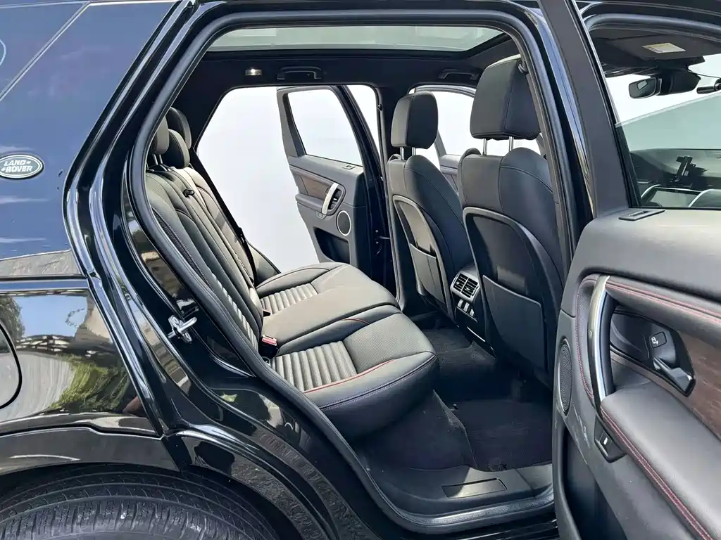 Land Rover Discovery Sport — миниатюра 8