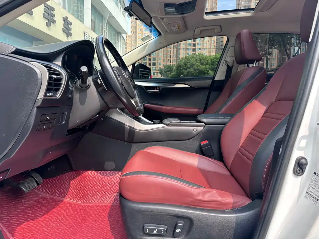 Lexus NX — миниатюра 7