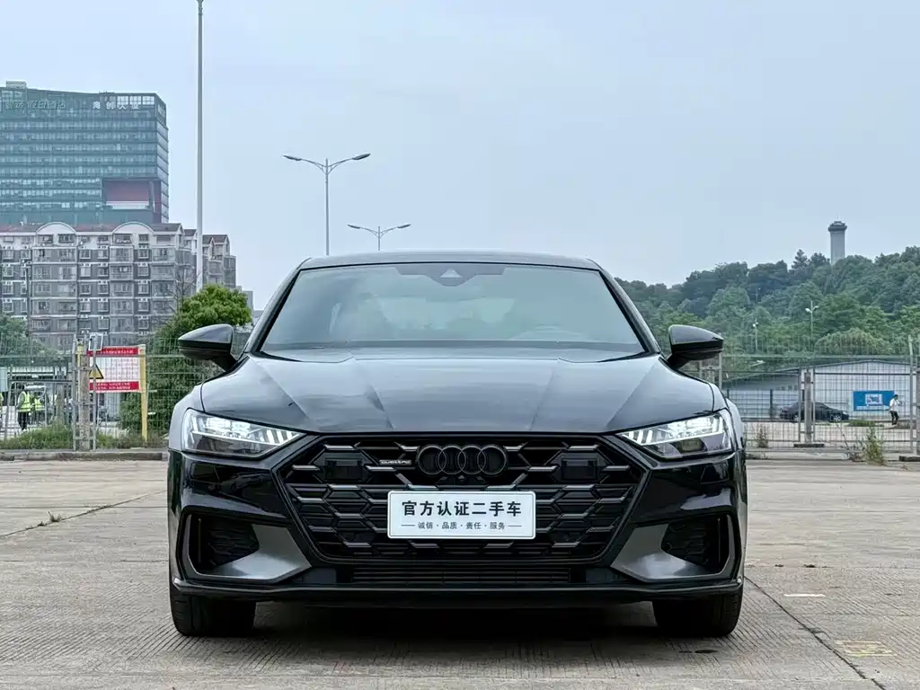 Audi A7L 2024 45 TFSI quattro