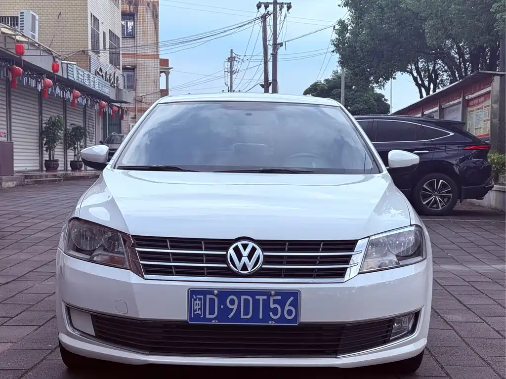 Volkswagen Lavida — миниатюра 2