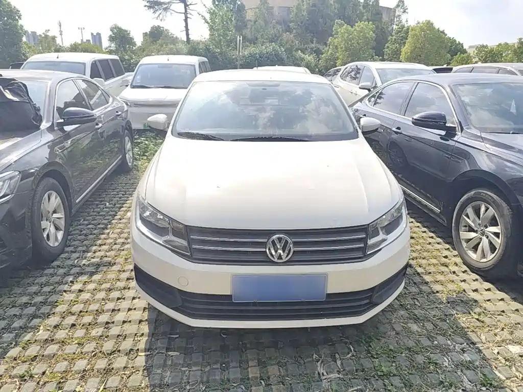 Volkswagen Santana — миниатюра 3