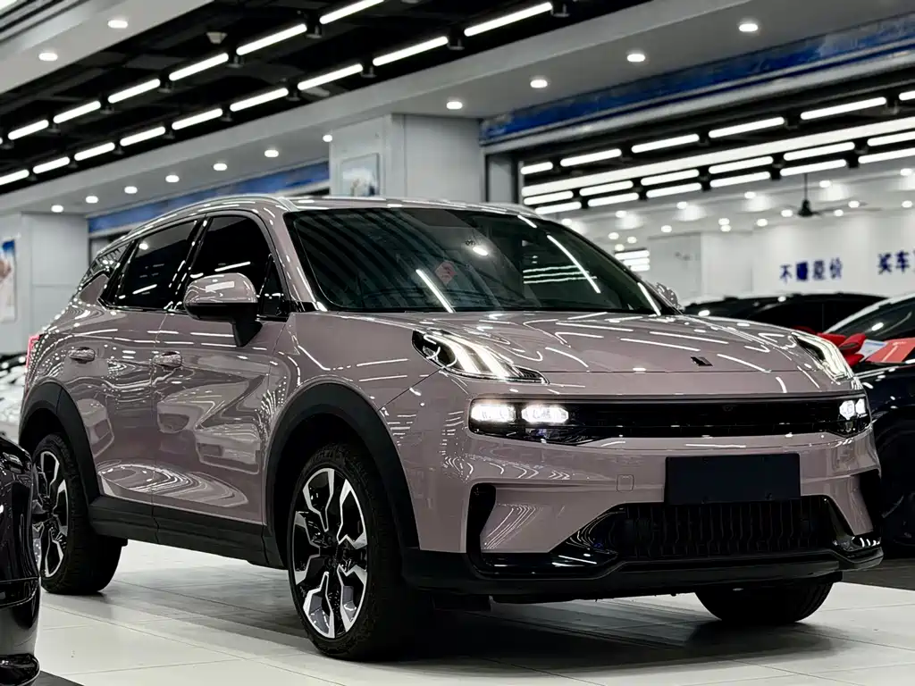 Lynk & Co 06 — миниатюра 3