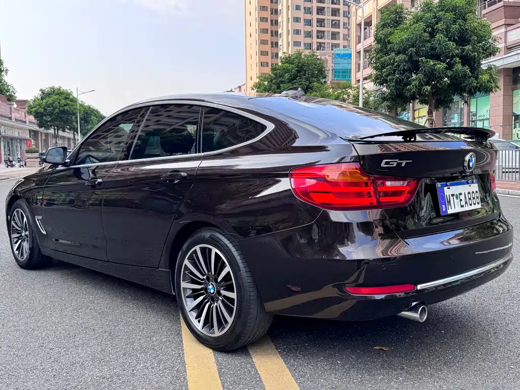 BMW 3 Series GT — миниатюра 8