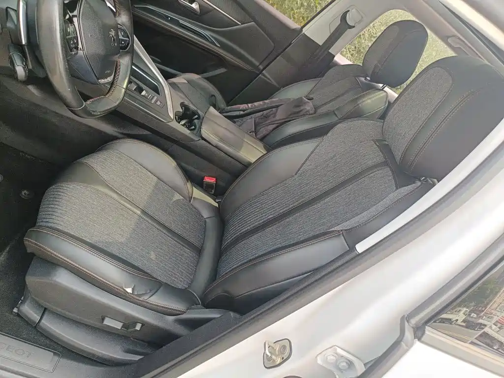 Peugeot 4008 — миниатюра 11