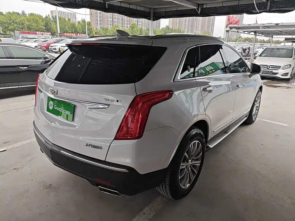 Cadillac XT5 — миниатюра 7