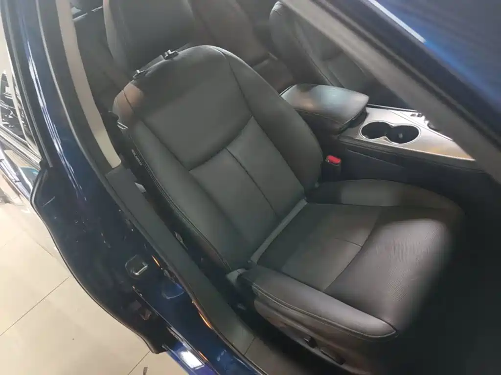 Infiniti Q50L — миниатюра 25