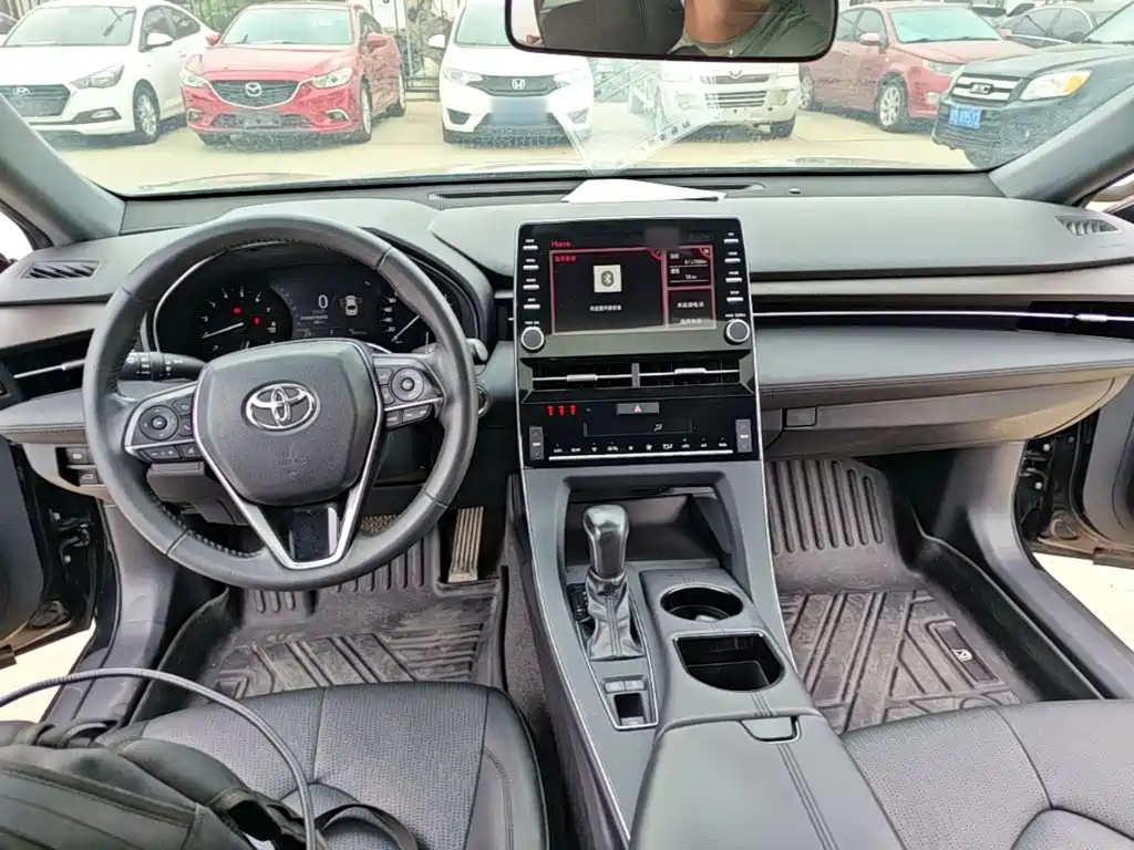 Toyota Avalon — миниатюра 10