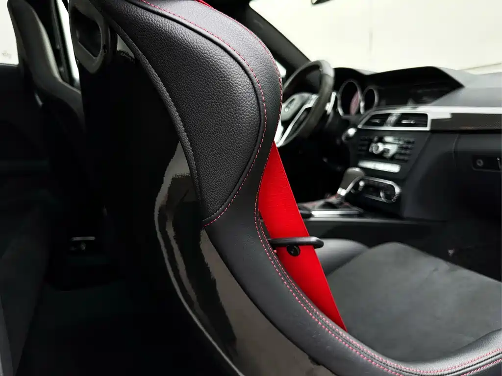 Mercedes-Benz C-Class AMG — миниатюра 23