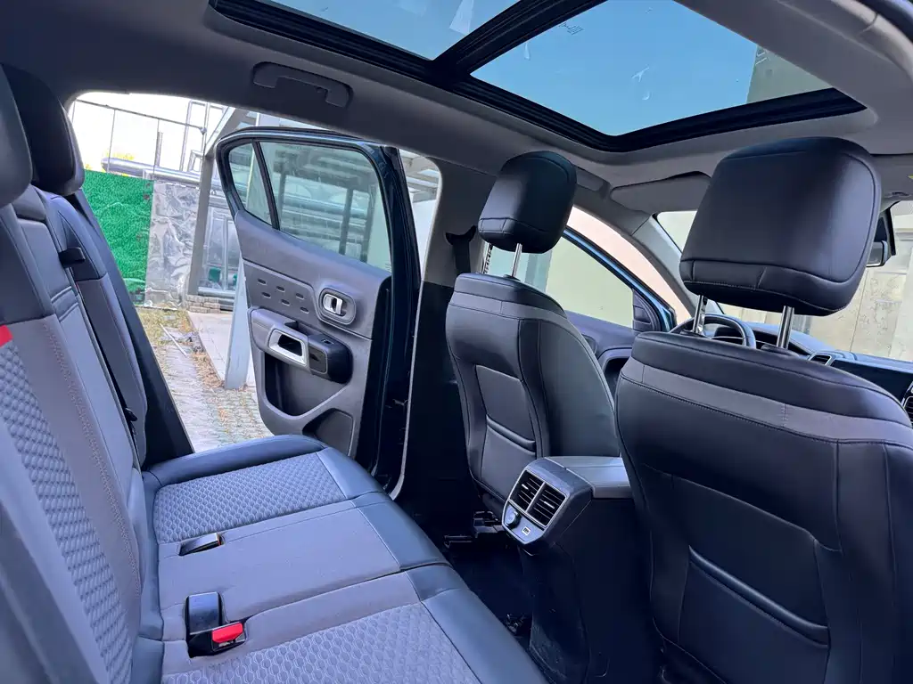 Citroen C5 AIRCROSS — миниатюра 8