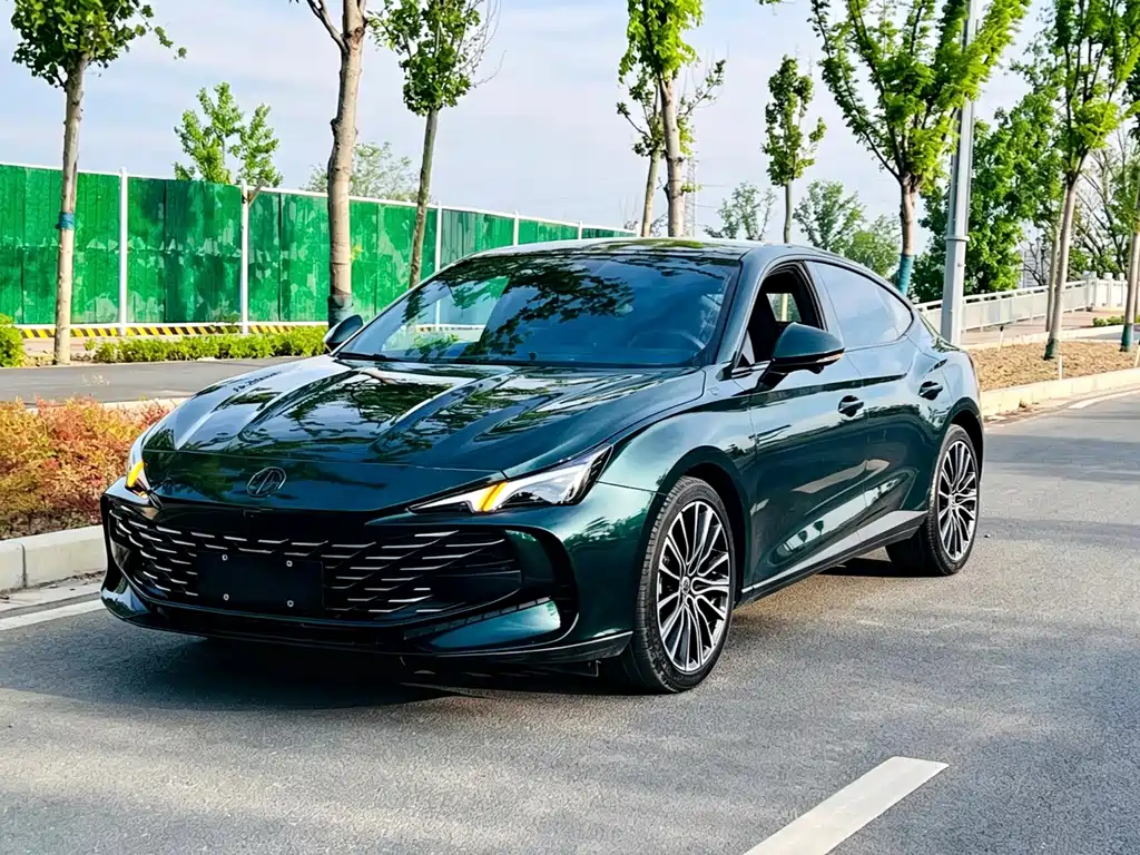 MG MG7