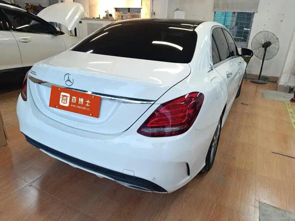 Mercedes-Benz C-Class — миниатюра 2