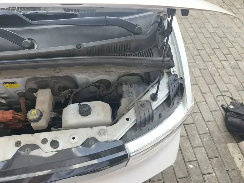 Wuling MINIEV — миниатюра 21