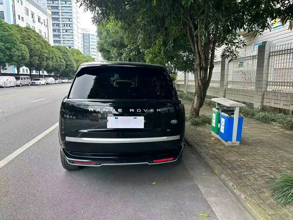 Land Rover Range Rover — миниатюра 4