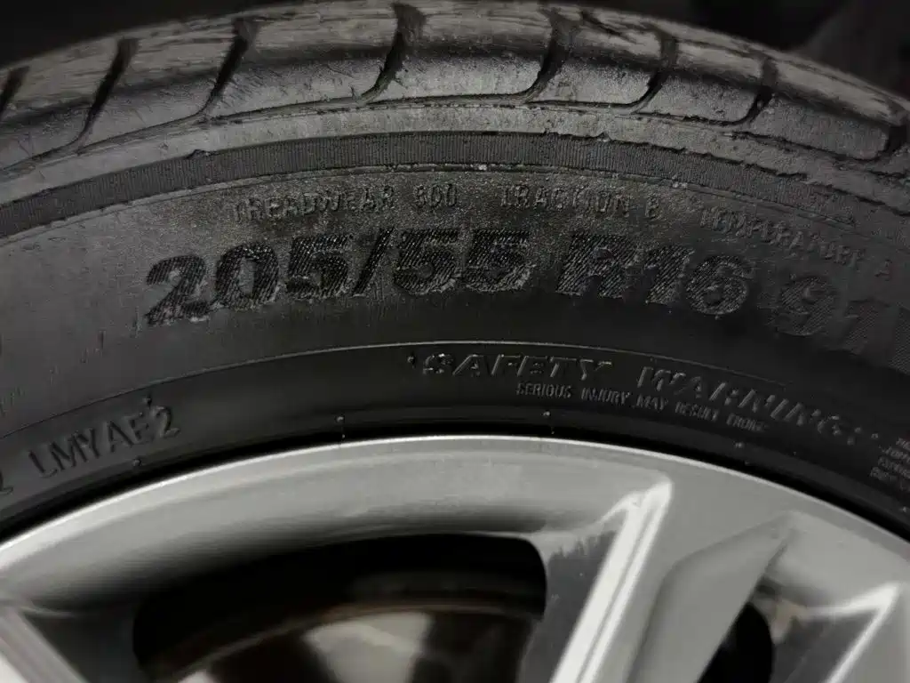 Geely Emgrand — миниатюра 24