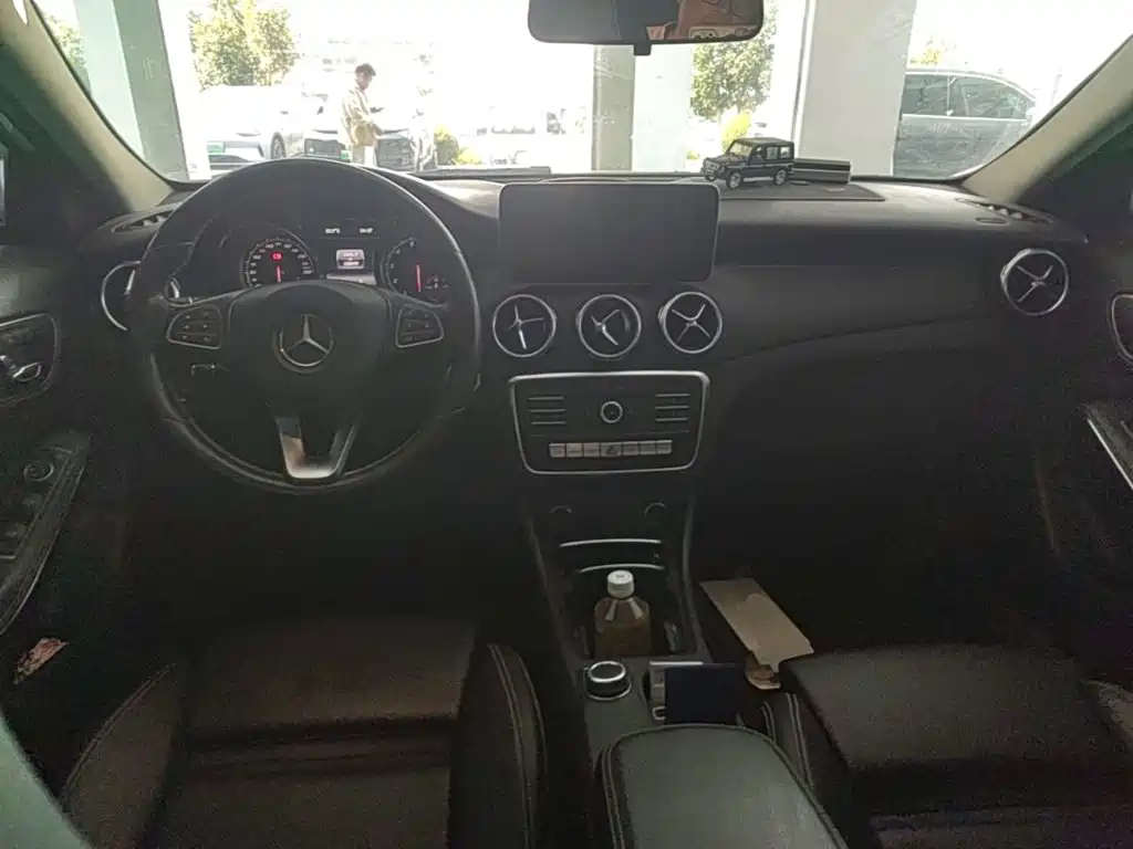 Mercedes-Benz GLA — миниатюра 10