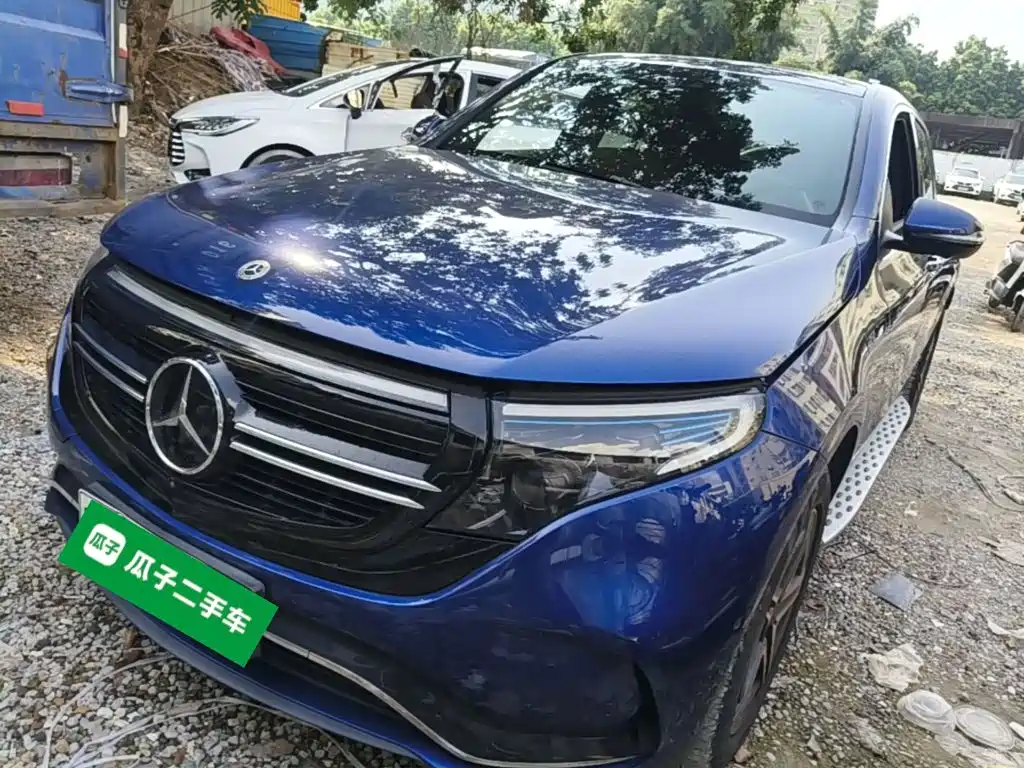 Mercedes-Benz EQC — миниатюра 2