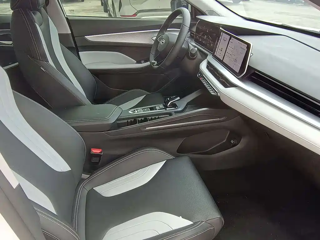 Geely Binrui — миниатюра 6
