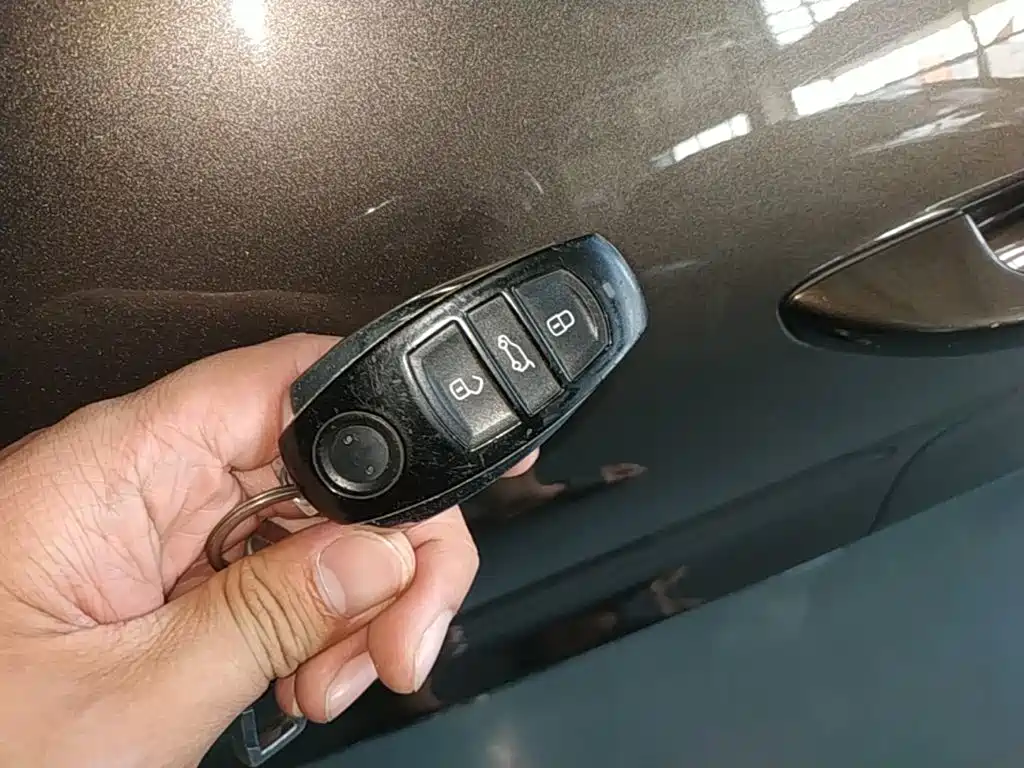 Volkswagen Touareg — миниатюра 9