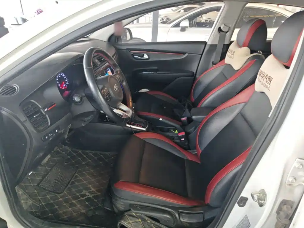 Kia KX Cross — миниатюра 15