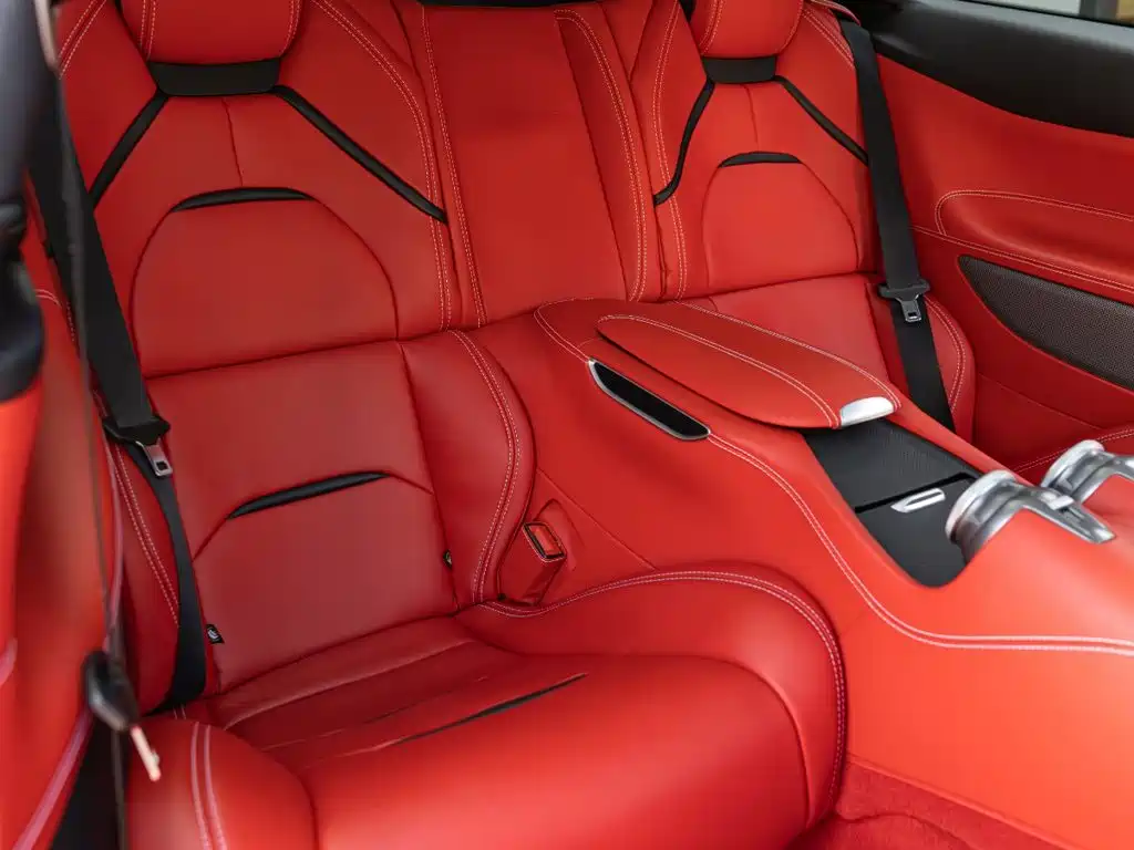 Ferrari GTC4Lusso — миниатюра 21