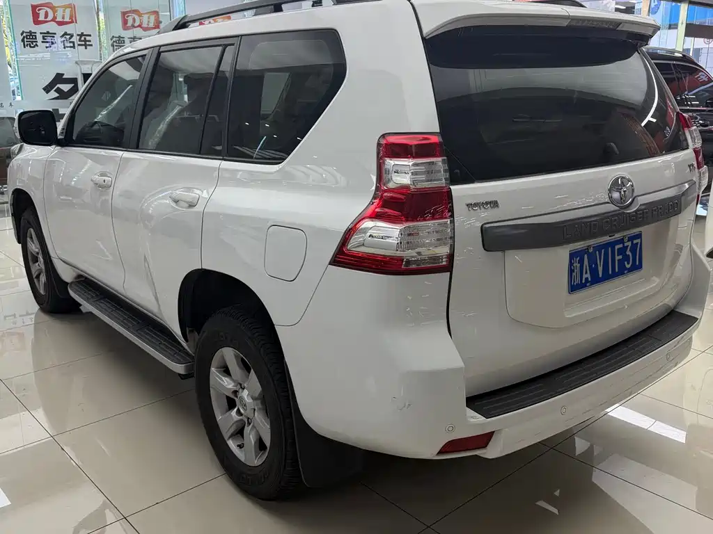 Toyota Prado — миниатюра 12