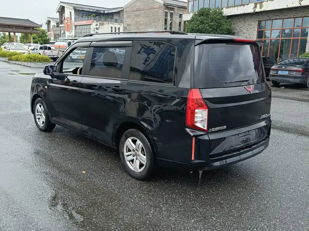 Wuling Hongguang PLUS — миниатюра 7