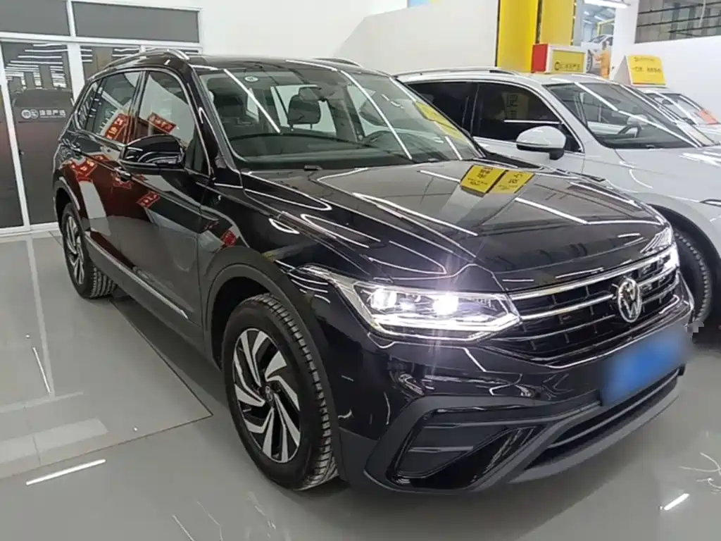 Volkswagen Tiguan L L 2025 300TSI AT