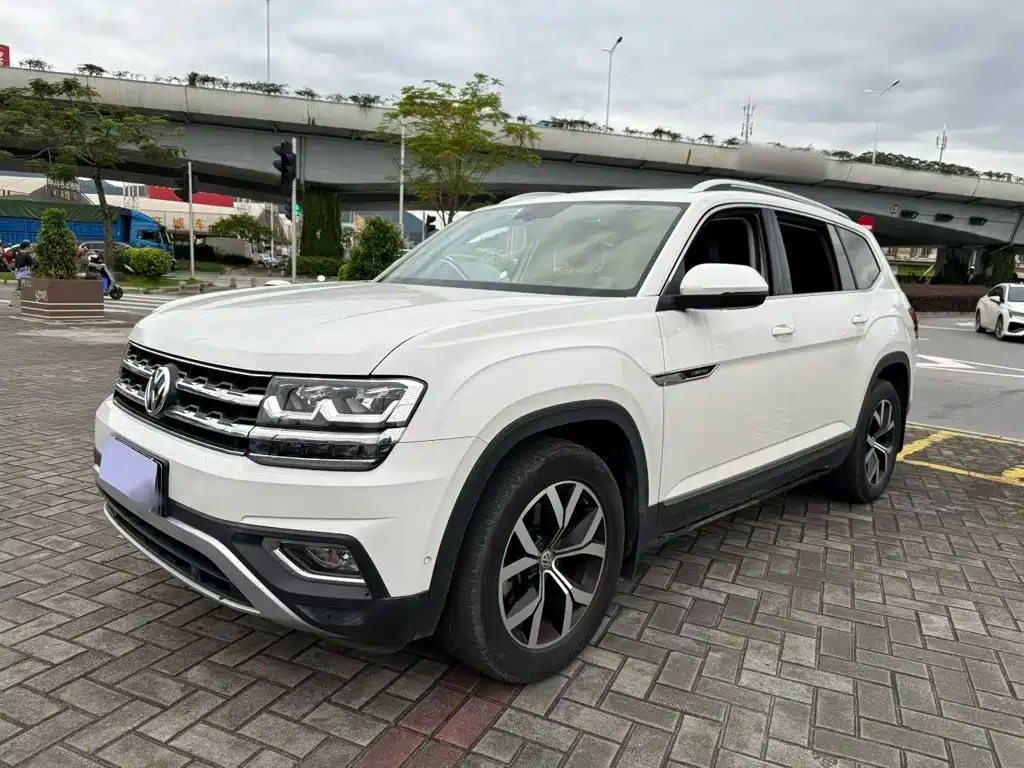 Volkswagen Teramont — миниатюра 2
