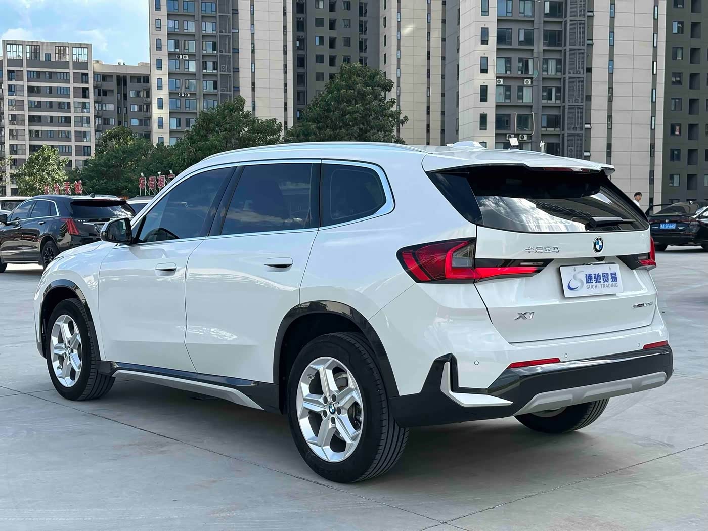 BMW X1 1.5 л 2023 г. Белый, пробег 29000 км