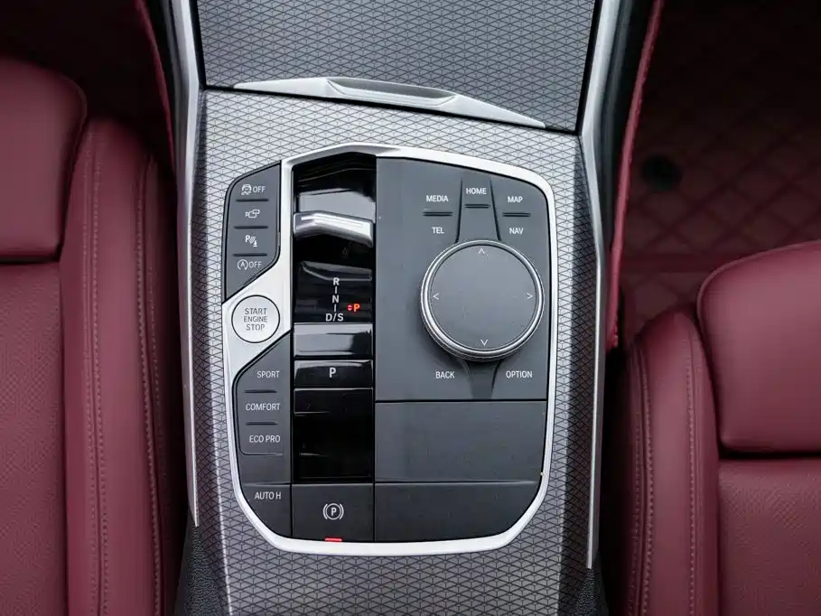 BMW 3 Series — миниатюра 12