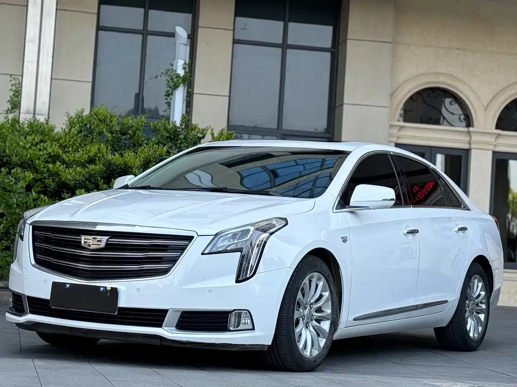 Купить Cadillac XTS