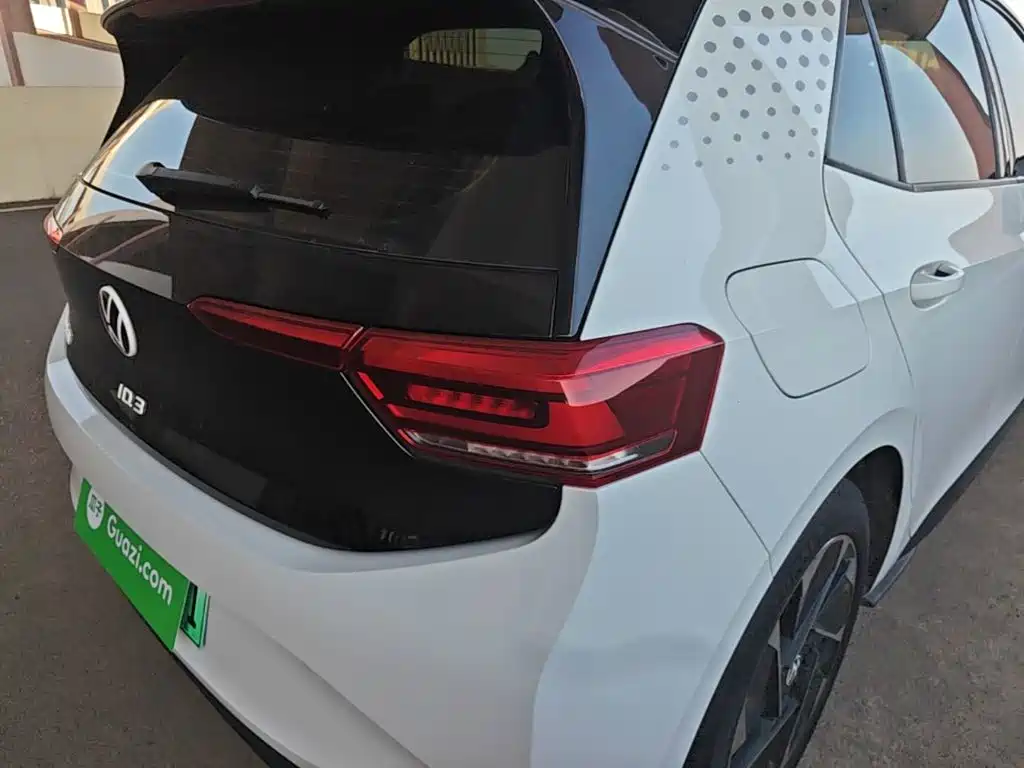 Volkswagen ID.3 — миниатюра 8