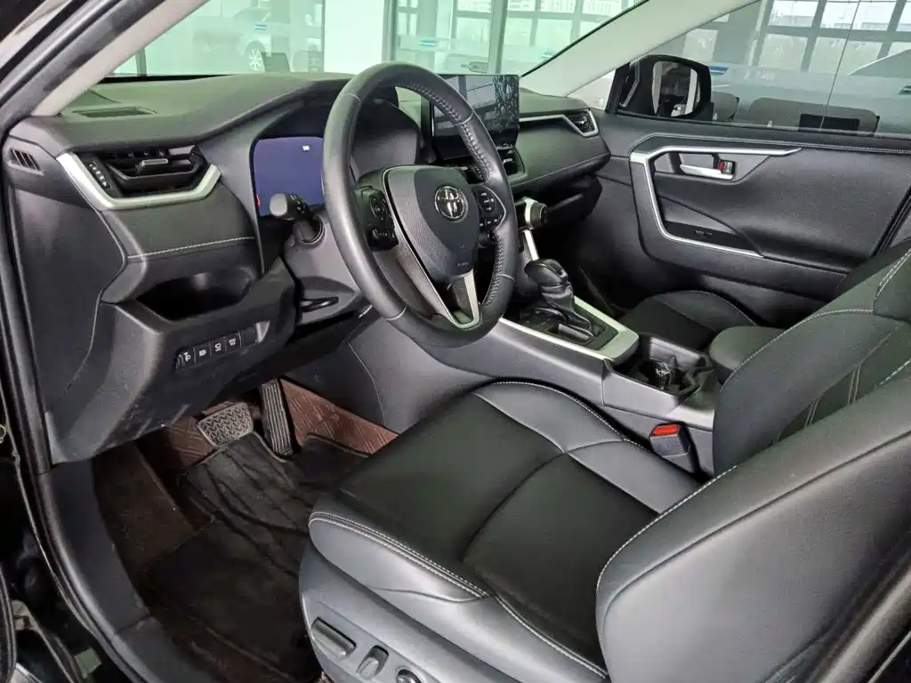 Toyota Wildlander — миниатюра 7