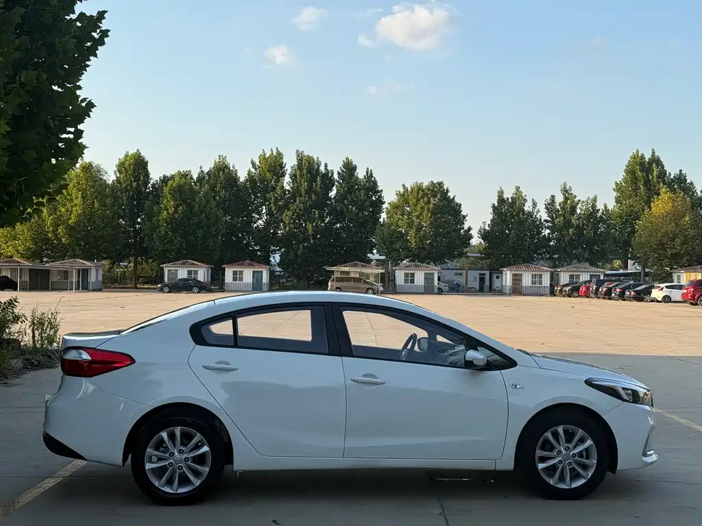 Kia K3 — миниатюра 7