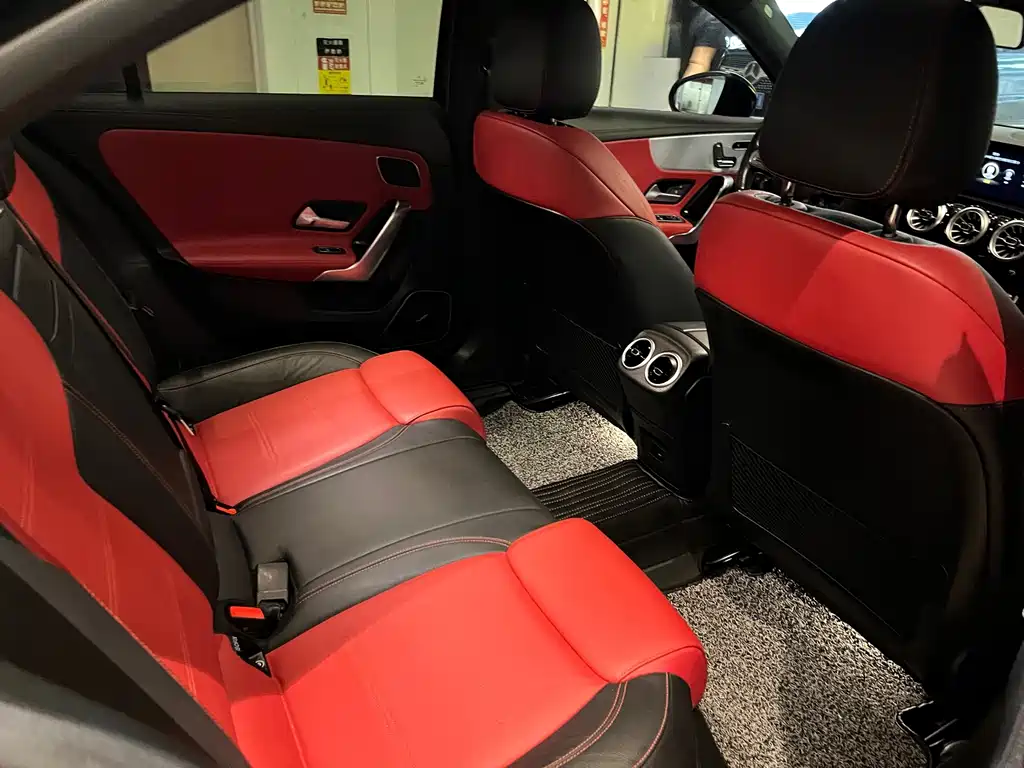 Mercedes-Benz A-Class AMG — миниатюра 12