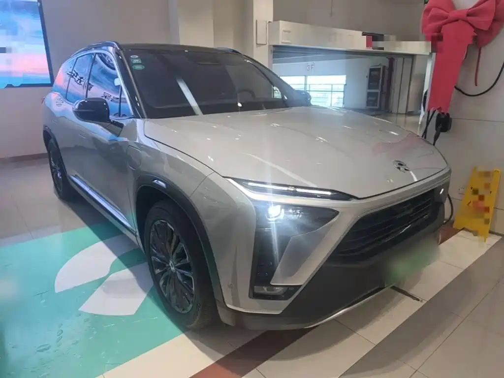 NIO ES8 — миниатюра 4