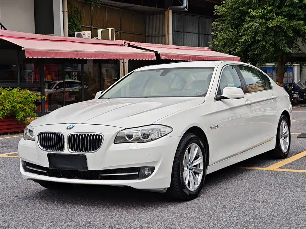 Купить BMW 5 Series