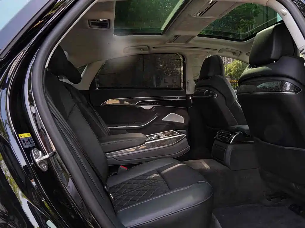 Audi S8 — миниатюра 12