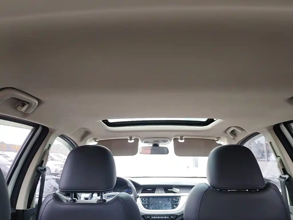 Geely Vision X3 — миниатюра 18