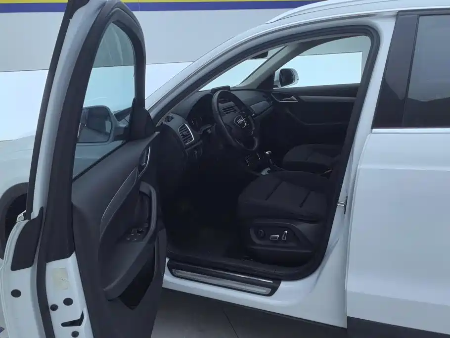 Audi Q3 — миниатюра 9